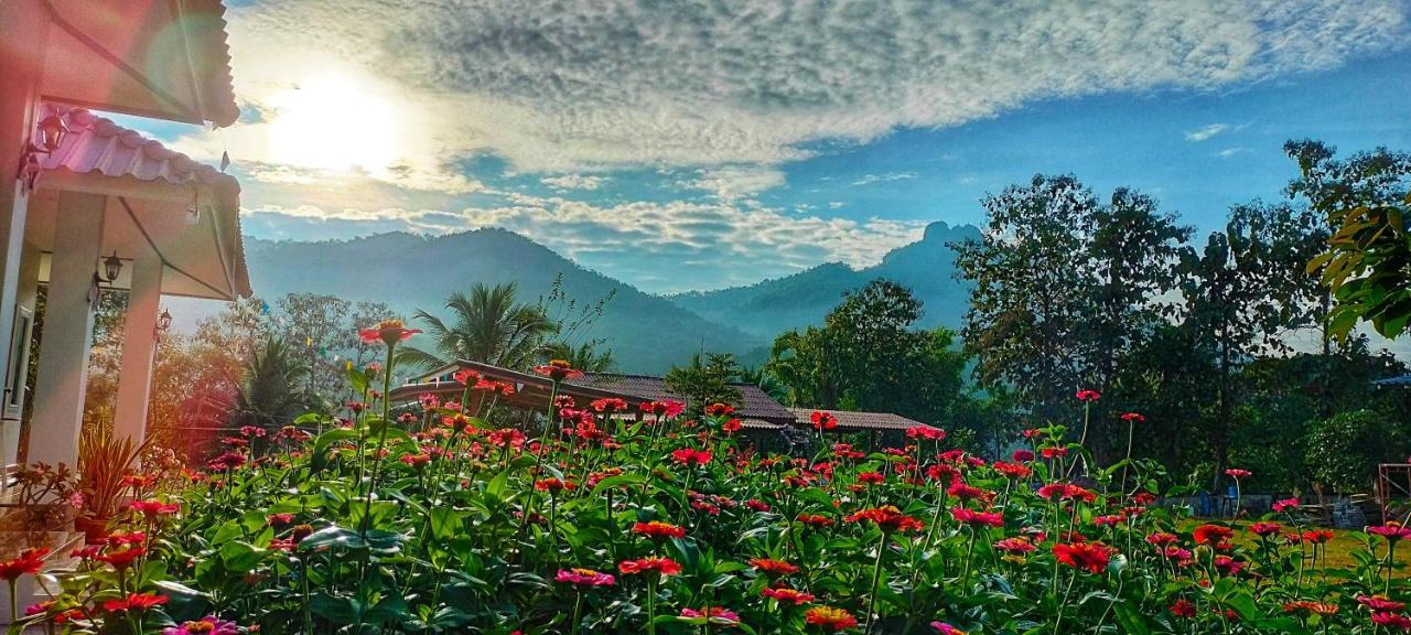 Pimpisa Garden พิมพิศา การ์เด้นท์ Villa Khuang Kom Екстериор снимка